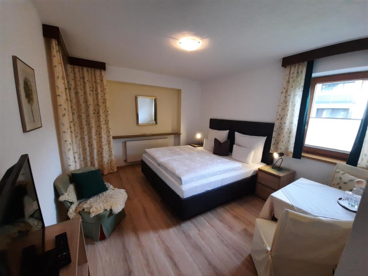 Gaestehaus Burgi Fügen Zewnętrze zdjęcie