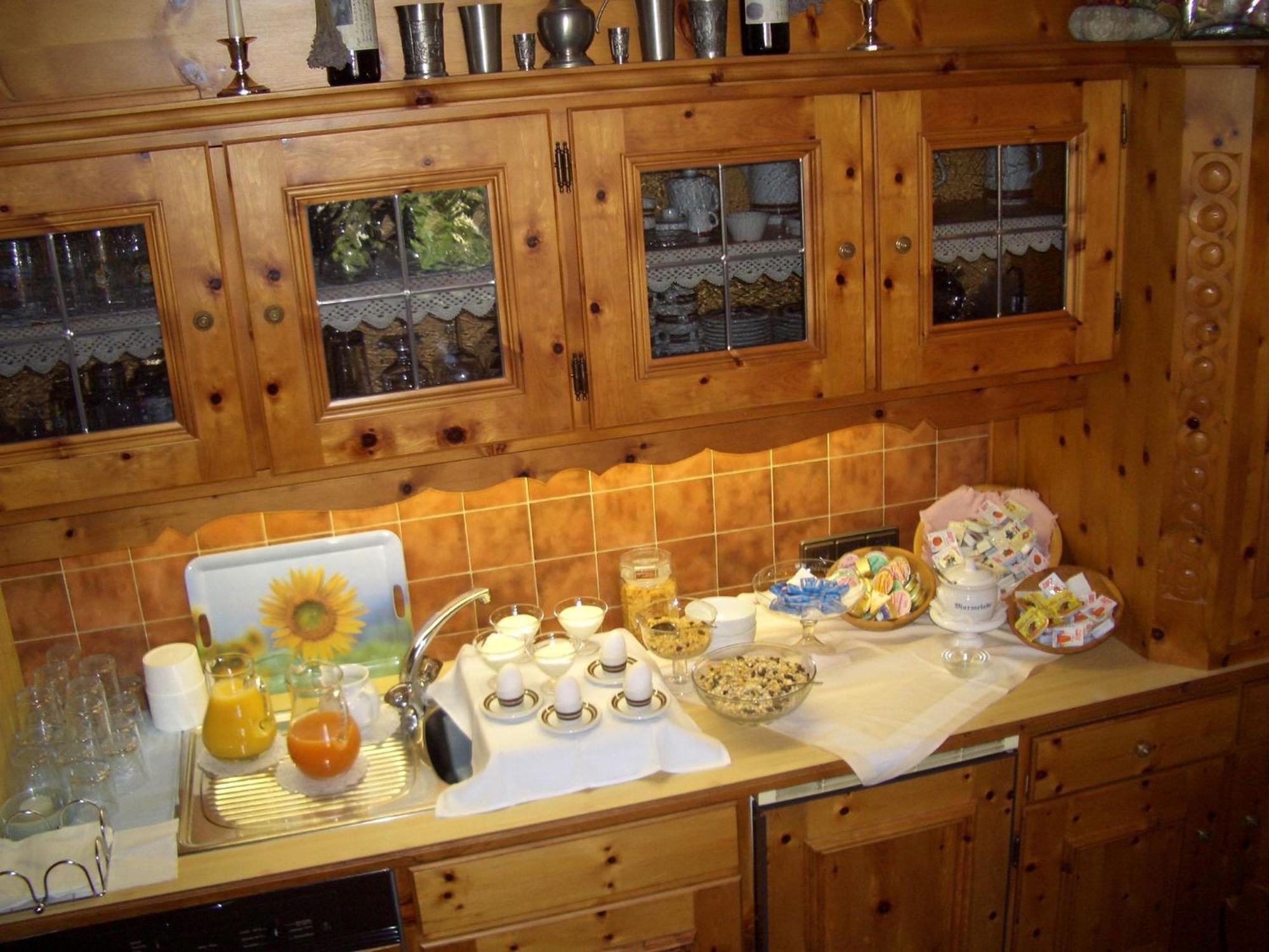 Gaestehaus Burgi Fügen Zewnętrze zdjęcie