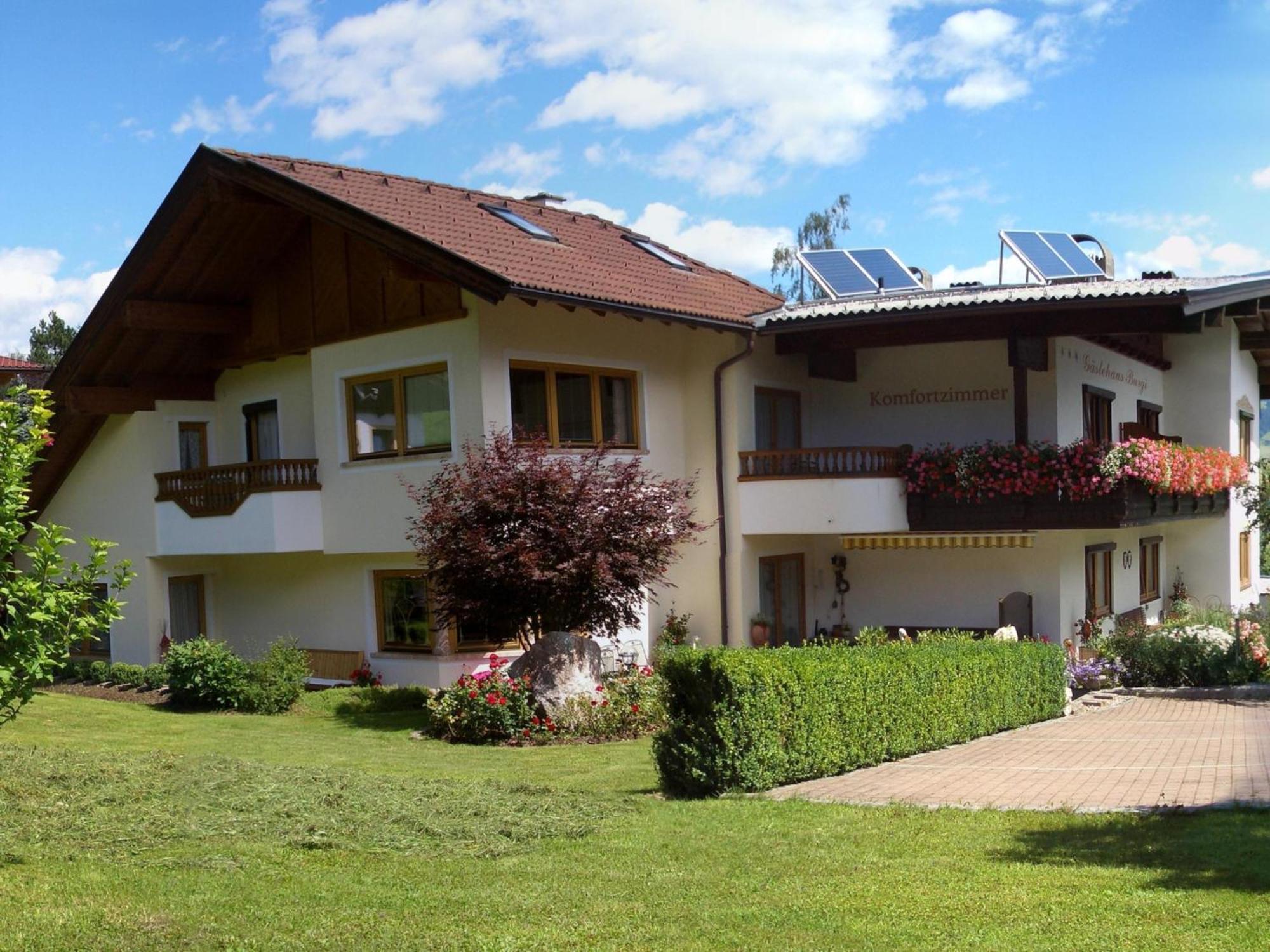 Gaestehaus Burgi Fügen Zewnętrze zdjęcie