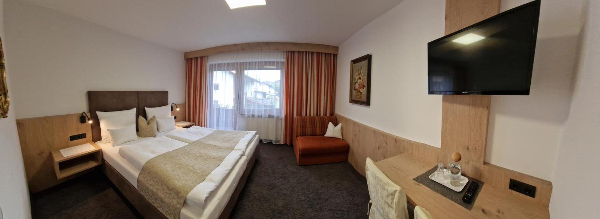 Gaestehaus Burgi Fügen Zewnętrze zdjęcie